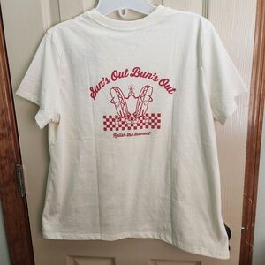 Hot Dog tshirt SUNS OUT, BUNS OUT 🌭 graphics, Sz Med